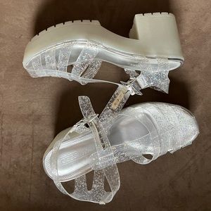 Jelly shoes